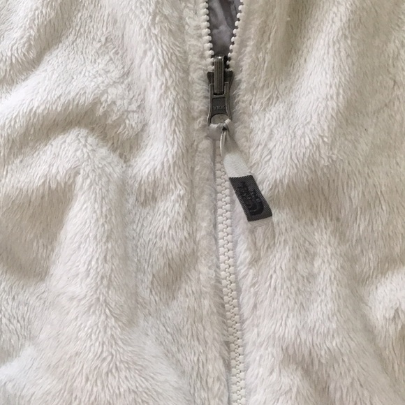 White Fuzzy North Face Jacket - Picture 8 of 8